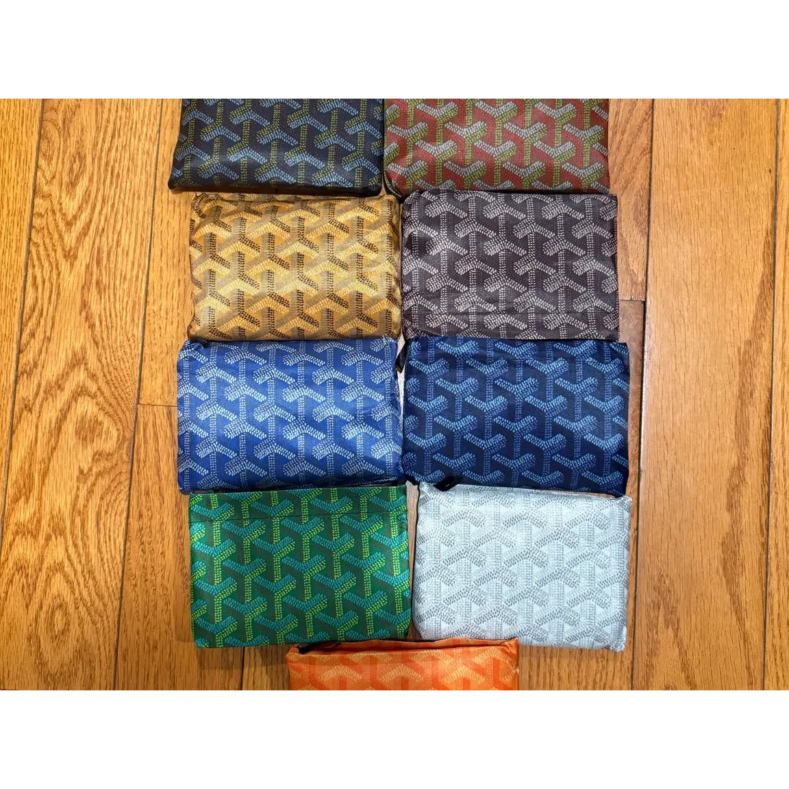 Everyone's Favorite Reusable Shopping / Beach Bag
