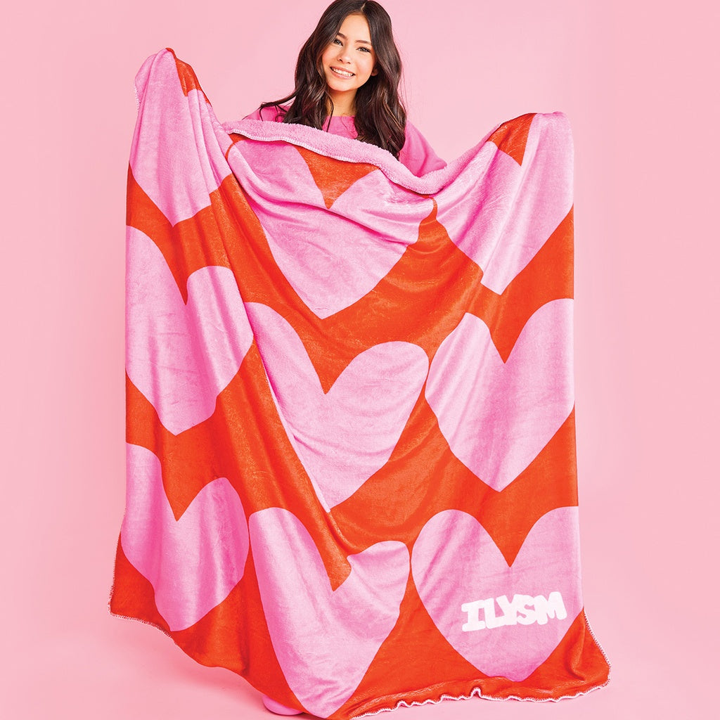 Theme ILYSM sherpa blanket
