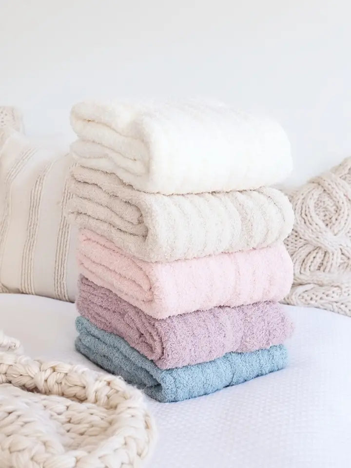 CuddleLane™ Luxe Blankets | Light Rose