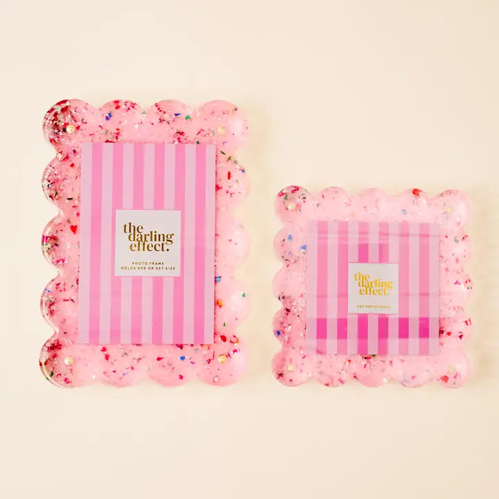 rect. scalloped confetti frame small-pink